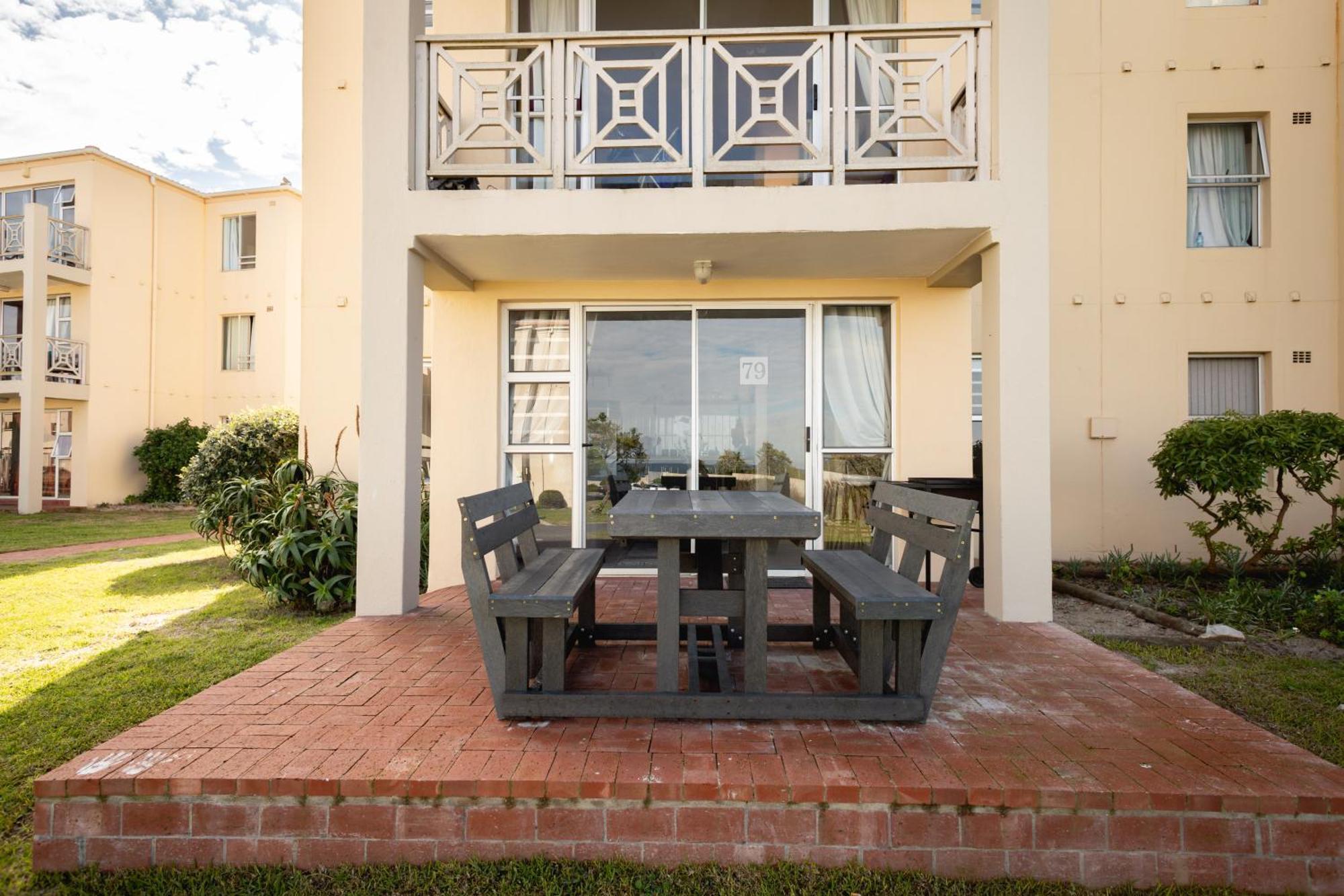 Ocean Whisper Unit 79 Hermanus